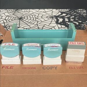 Xstamper Stamp Set with Holder